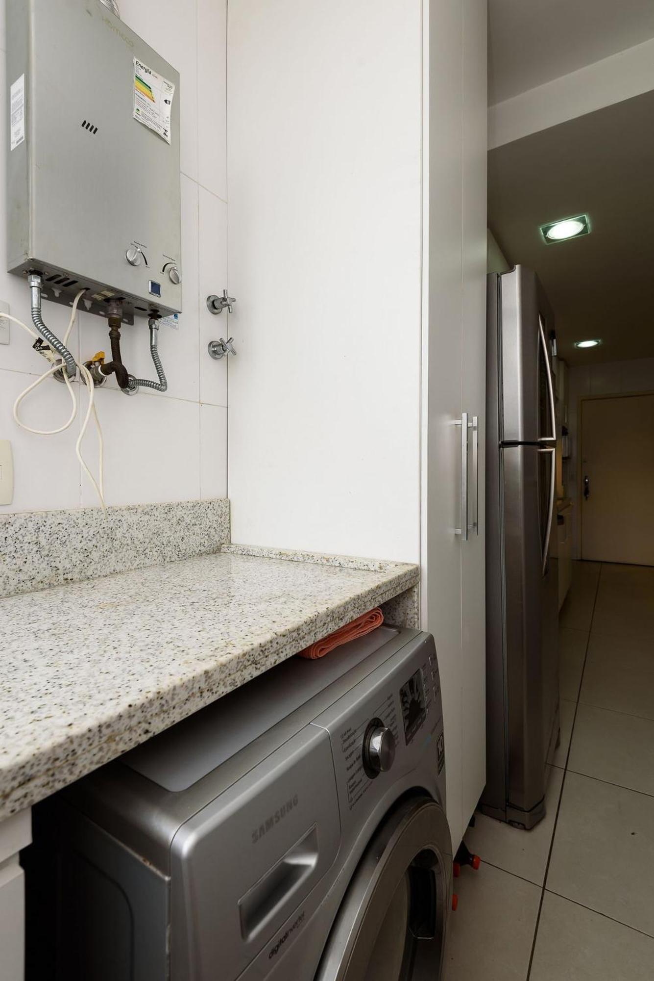 Apartamento Varanda Com Vista Incrivel Lagoa *